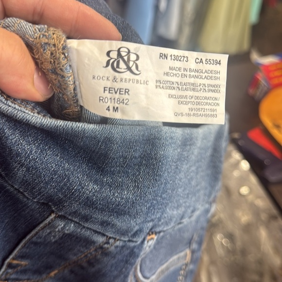 ROCK and REPUBLIC DENIM R the SLIMMING DENIM CURE X - Picture 4 of 4